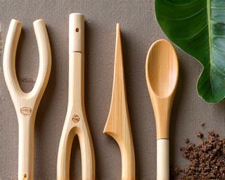 Set di attrezzi da giardinaggio in bambù eco-friendly sostenibili